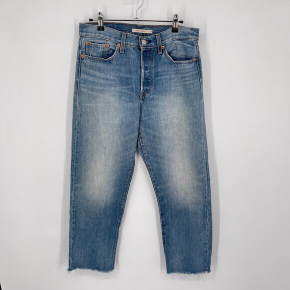 Levi's Wedgie Straight Jeans Women's Size 29 Cotton Button Fly Crop Blue Raw Hem - Picture 1 of 11